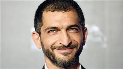 بلاغ ضد عمرو واكد لاستقوائه بالخارج والتحريض على الدولة 