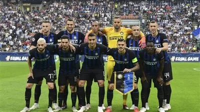 حرب قوية بين ليفربول وريال مدريد على نجم إنتر ميلان