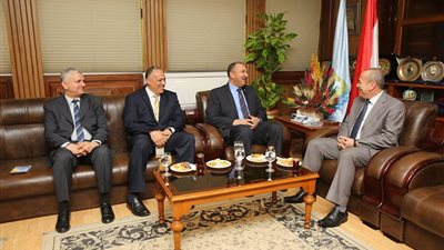 تفاصيل زيارة مدير منظومة الشكاوى الحكومية الموحدة لكفرالشيخ لمناقشة آليات عمل المنظومة 