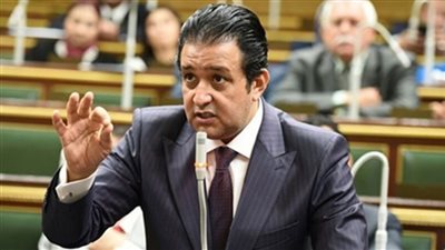 علاء عابد: ما فعله خالد أبو النجا وعمرو واكد يناقض قانون الأمم المتحدة للجنسية