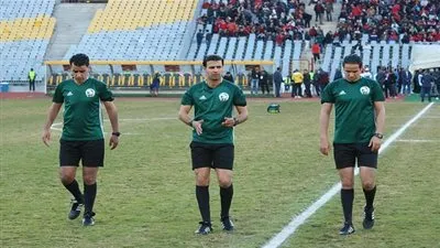 عاجل.. أول رد رسمي من الزمالك على تعيين صادق السلمي حكما لمباراة حسنية أغادير