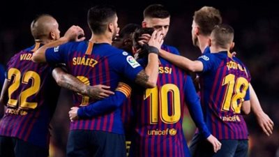 3 لاعبين خارج حسابات برشلونة في الصيف