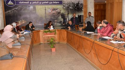 ننشر أبرز ملفات اللقاء الاسبوعي بين المحافظ والأهالي بدمياط (صور)