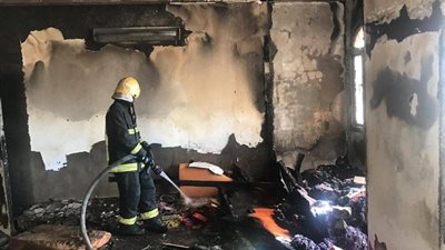 ينبع: اختناق 5 في حريق شقة سكنية.. والتحقيقات تشير إلى شبهة جنائية