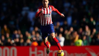 أول تعليق من لوكاس هرنانديز بعد انتقاله إلى بايرن ميونيخ