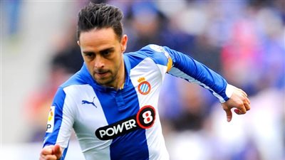 نجم إسبانيول يتوعد برشلونة قبل ديربي كتالونيا