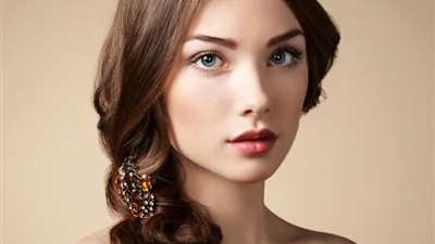 مكياج ناعم لإطلالة نهارية بسيطة 