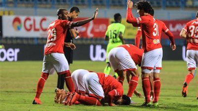 عاجل.. الأهلي يفقد نجمه أمام الزمالك