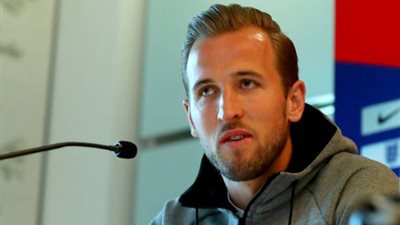 مدرب توتنهام السابق: هاري كين سيرحل لهذا النادي