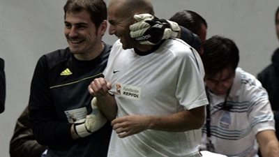 تعليق مثير من كاسياس عن عودة زيدان لتدريب ريال مدريد