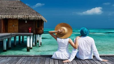 نصائح وإرشادات هامة عليكِ اتباعها قبل السفر إلى شهر العسل