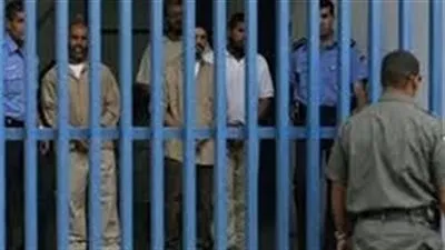 تميم يخفي معارضيه في سجون قطر لتأمين عرشه