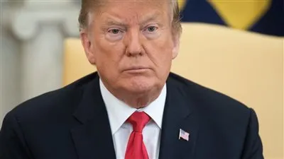 ترامب يهدد بغلق الحدود مع المكسيك أمام التجارة