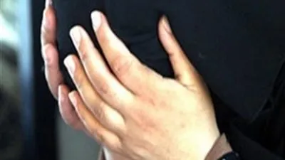 القبض على خادمة سرقت 3 خواتم ذهبية بالنزهة 