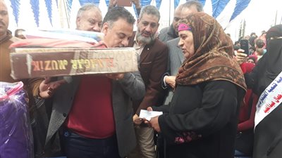 فعاليات وأنشطة تنموية لنشر قيم المواطنة بقرى المنيا (صور)