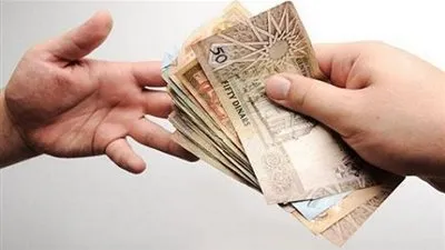 الإفتاء توضح حكم إخراج الزكاة والصدقات لصالح مؤسسة خيرية