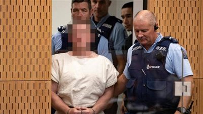 سفاح المسجدين يشتكي 