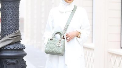 على غرار الفاشينيستات.. تألقي باللون الأبيض في الربيع