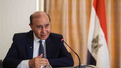 مهاب مميش يشيد بالعلاقات القوية بين مصر ودول الآسيان