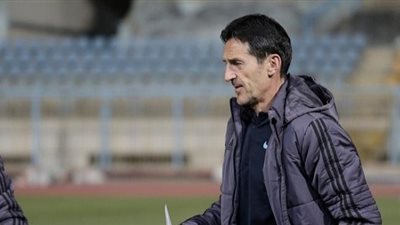 مدرب الإسماعيلي يبصق على الجماهير