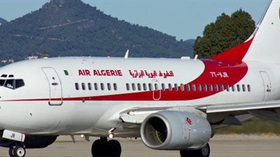الجزائر تمنع تحرك الطائرات الخاصة تحسبا لهروب مسؤولين