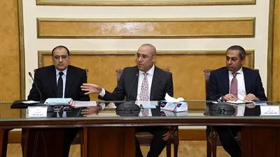  وزير الإسكان يعقد اجتماعه الثانى لمتابعة الموقف التنفيذى لسد 