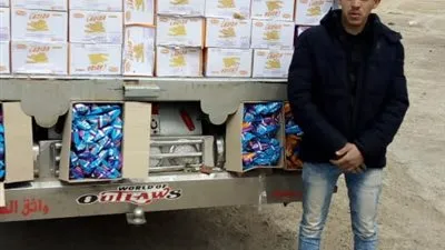 مباحث تموين الفيوم تضبط 62 ألف و400 عبوة سلع غذائية منتهية الصلاحية