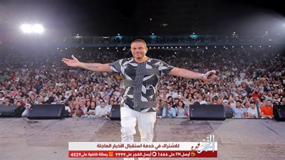 عمرو دياب يصدم جمهوره بهذه الصورة