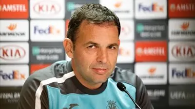 مدرب فياريال يكشف عن خطته للفوز على برشلونة