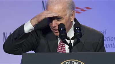 امرأة ثانية تتهم جو بايدن بمحاولة 