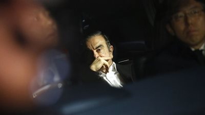 محامو غصن يطالبون بمحاكمة منفصلة عن نيسان