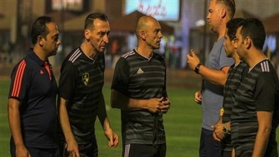 تاكيس يطمئن على إصابات لاعبي دجلة