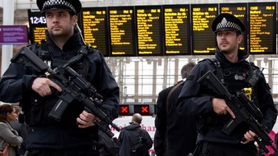 مقتل ابن رئيس جهاز المخابرات البريطاني في حادث سير باسكتلندا