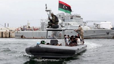 البحرية الليبية تحذر المنظمات الدولية غير الحكومية من الاقتراب من سواحلها