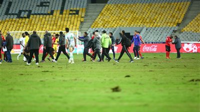  مشادات قوية بعد نهاية مباراة الأهلي و الاتحاد (فيديو)