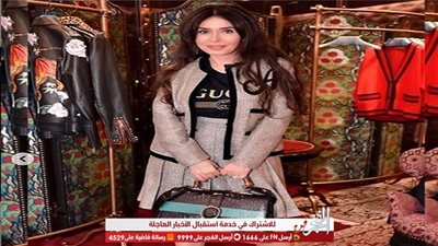 بعد عودتها من العمرة.. إطلالة جديدة لـ دينا (صور) 