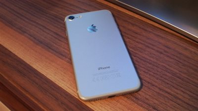 آبل تستعد لتصنيع الهاتف 