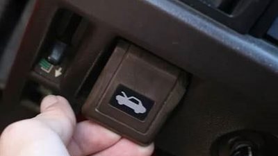 خطوات تغيير بطارية السيارة في المنزل.. اتبعها 