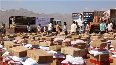 الهلال الأحمر الإماراتي يسير قافلة إغاثية لأهالي الدريهمي بالحديدة