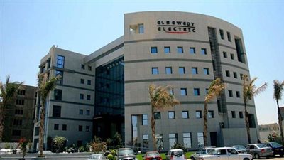  تابعة للسويدي إليكتريك توقع عقداً مع نقل الكهرباء بـ 1.7 مليار جنيه