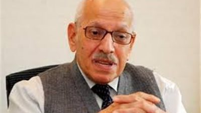 أحمد أبو المجد.. مناصر الشباب ومعاصر الثورات