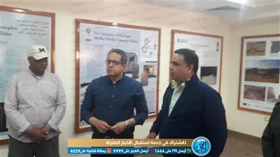 أهالي سوهاج يستقبلون وزير الآثار بالمزمار البلدي (صور)