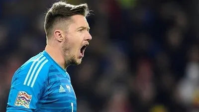 الاتحاد الإنجليزي يبرئ حارس كريستال بالاس من تحية النازية