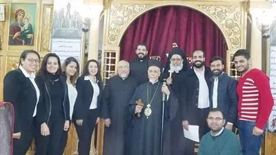 الأنبا بطرس فهيم يلقي عظات النهضة الروحية بالقوصية