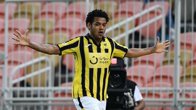 الاتحاد يسحق الباطن في الدوري السعودي