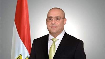 وزير الإسكان يكشف التفاصيل الكاملة لبرنامج خدمات الصرف الصحى المستدامة بالمناطق الريفية