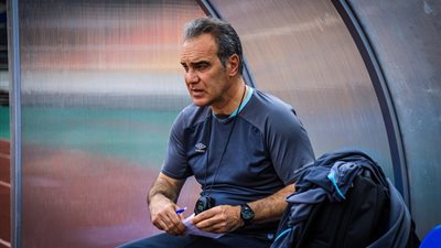 عاجل.. الأهلي يحسم مصير لارساتي بعد الخسارة المذلة أمام صن داونز