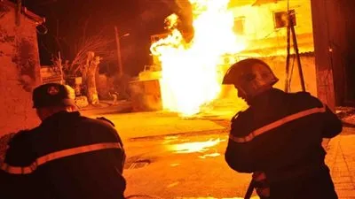 مصرع 3 أشخاص وإصابة 25 آخرين فى حريق ضخم بالهند