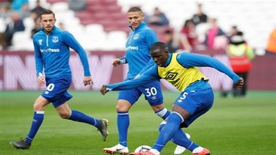 إيفرتون يرفض طلب ليفربول لضم 