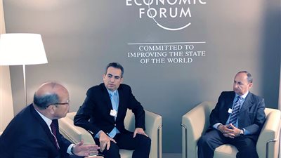   وزير التجارة يبحث مع ممثلى كبريات الشركات العالمية توسيع حجم استثماراتها بمصر ف